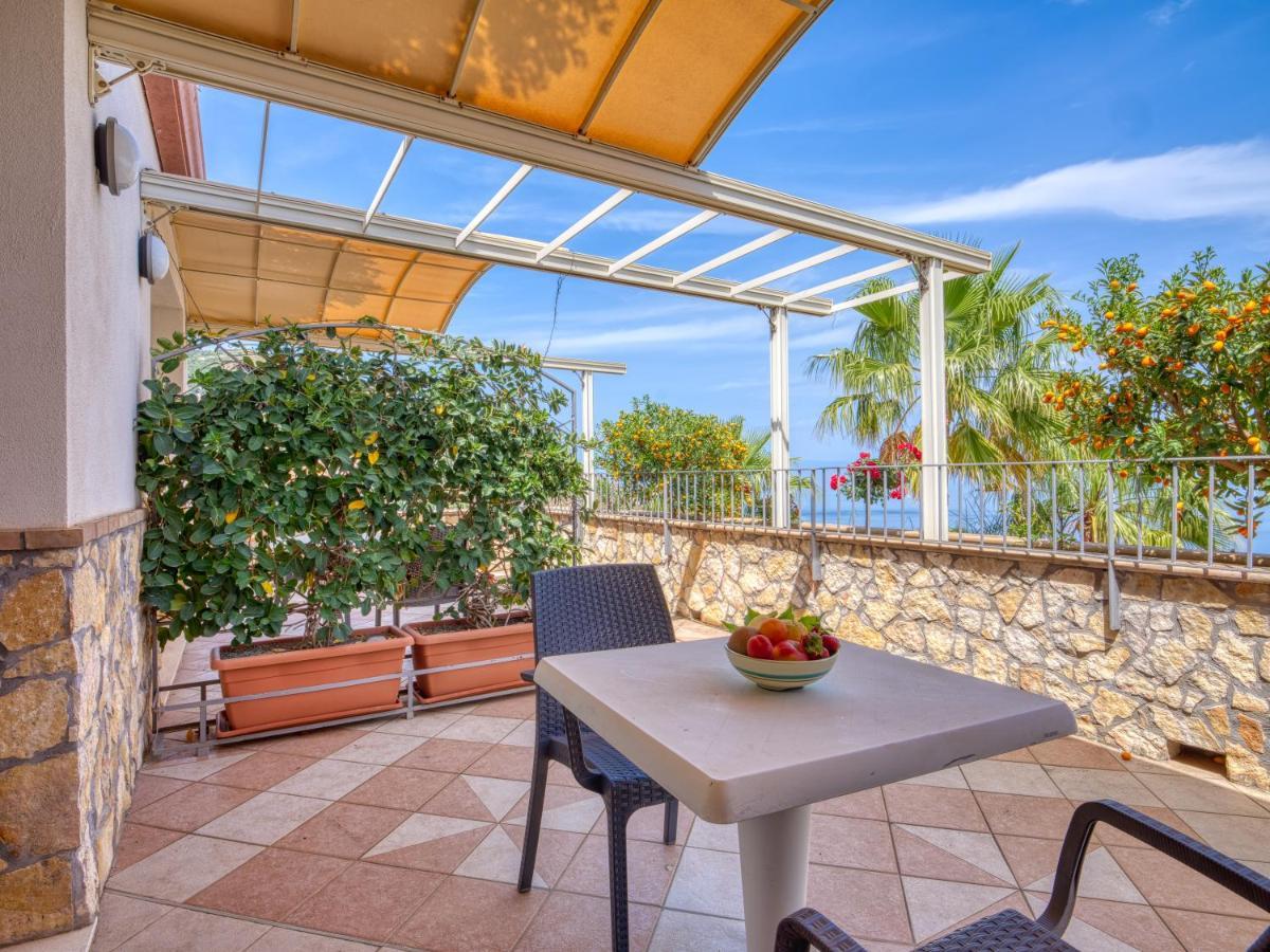 Hotel Antares Letojanni Εξωτερικό φωτογραφία