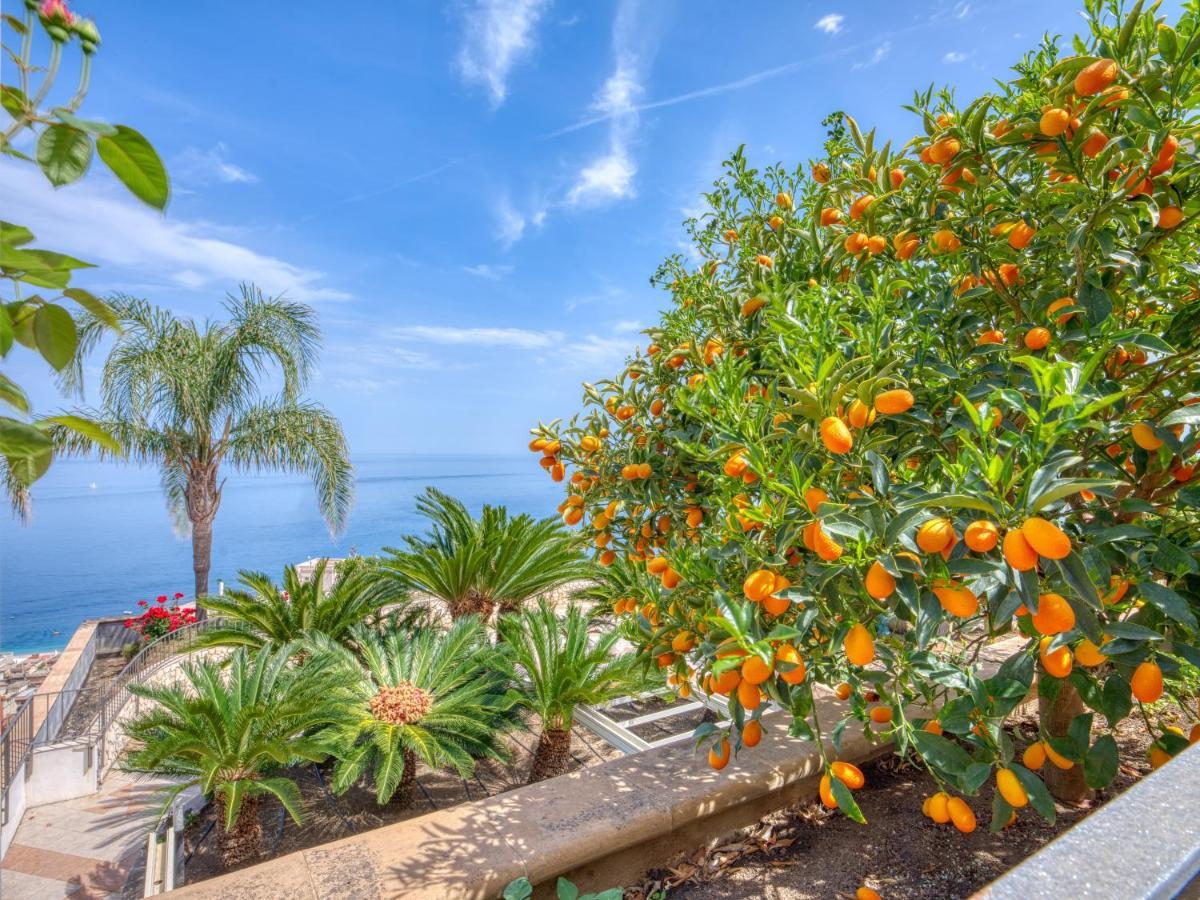 Hotel Antares Letojanni Εξωτερικό φωτογραφία