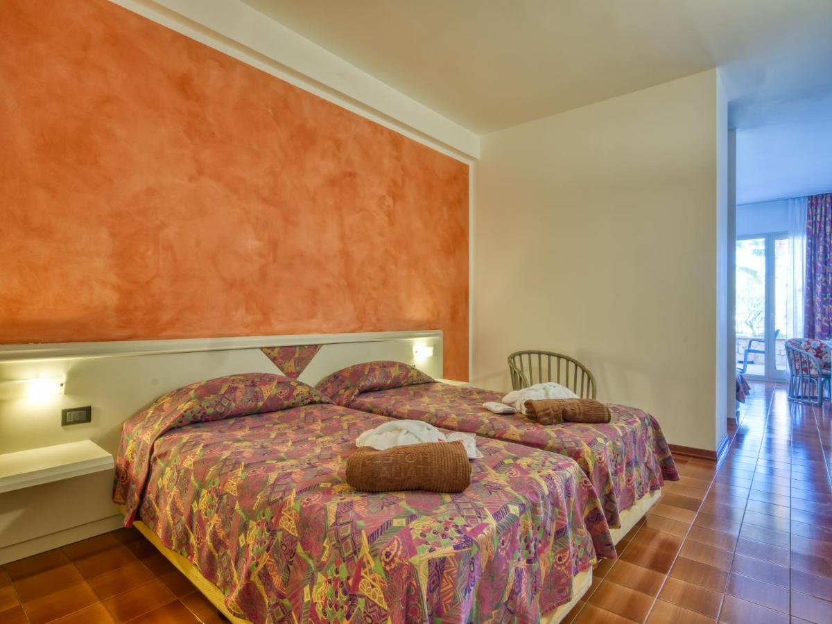 Hotel Antares Letojanni Εξωτερικό φωτογραφία