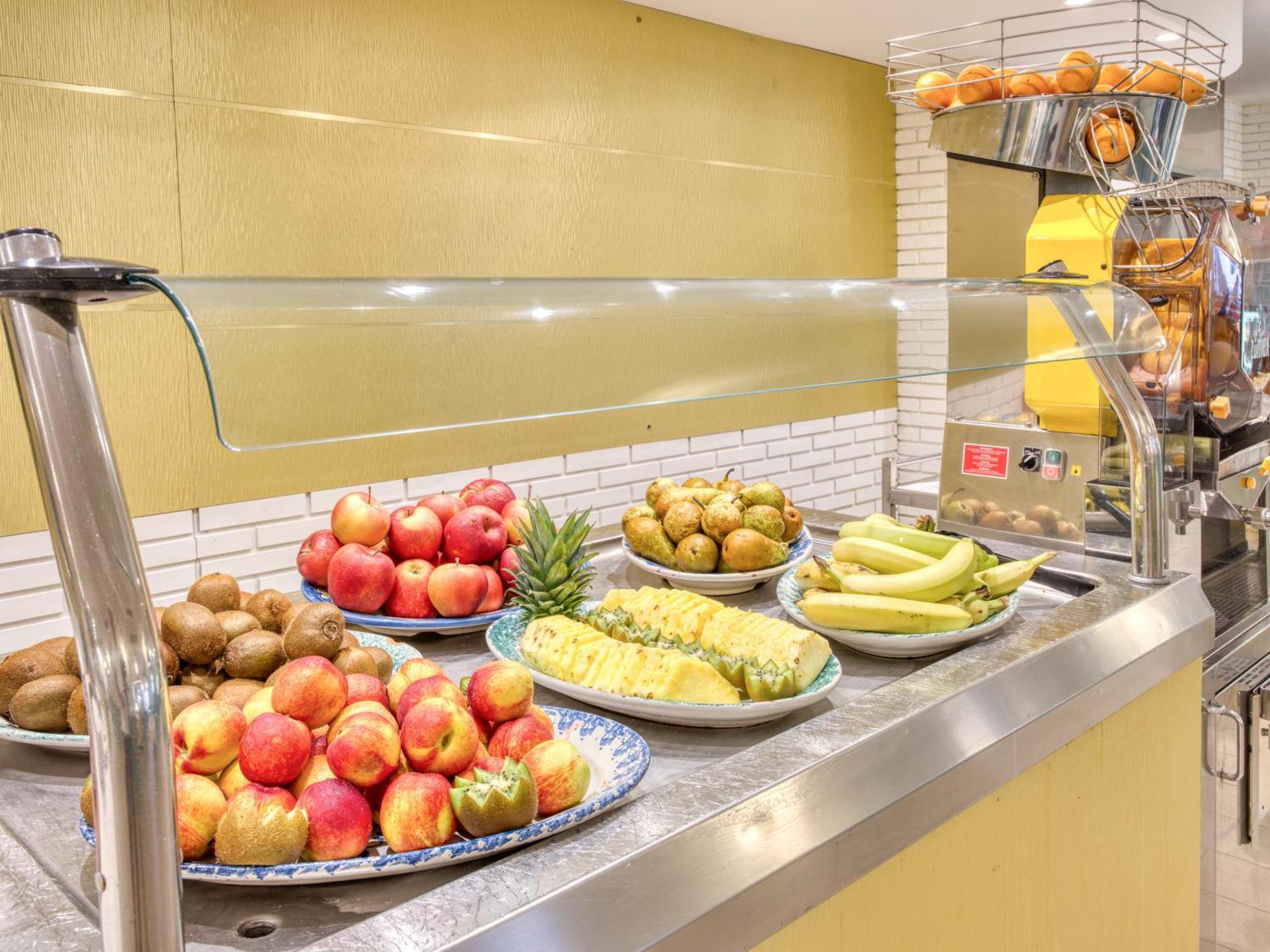 Hotel Antares Letojanni Εξωτερικό φωτογραφία