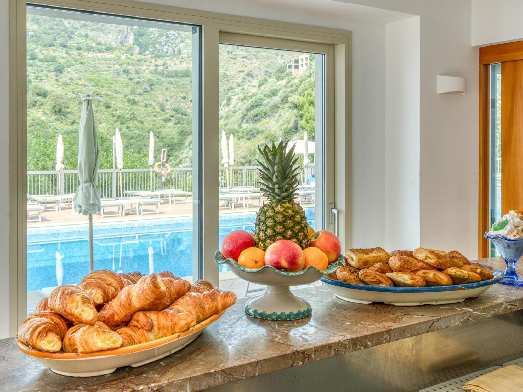 Hotel Antares Letojanni Εξωτερικό φωτογραφία