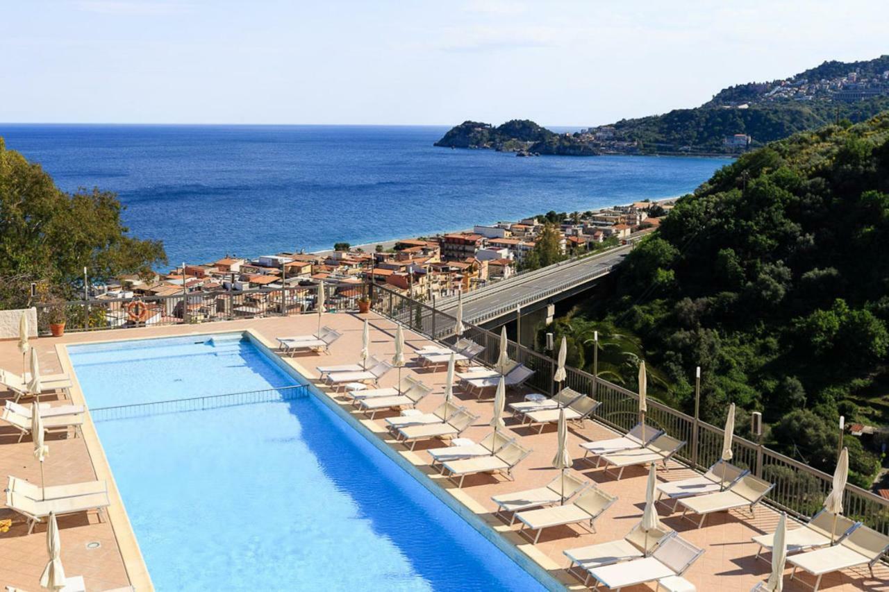 Hotel Antares Letojanni Εξωτερικό φωτογραφία